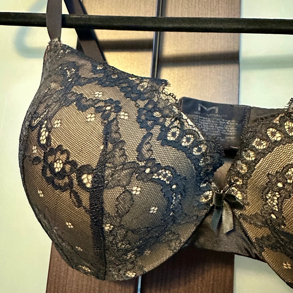 Maidenform Lace Push Up Bra 34D - Picture 3 of 5